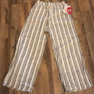 Hot Kiss pants. Size M